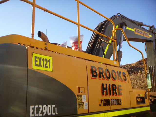 Used Volvo EC290CLC Excavator for sale